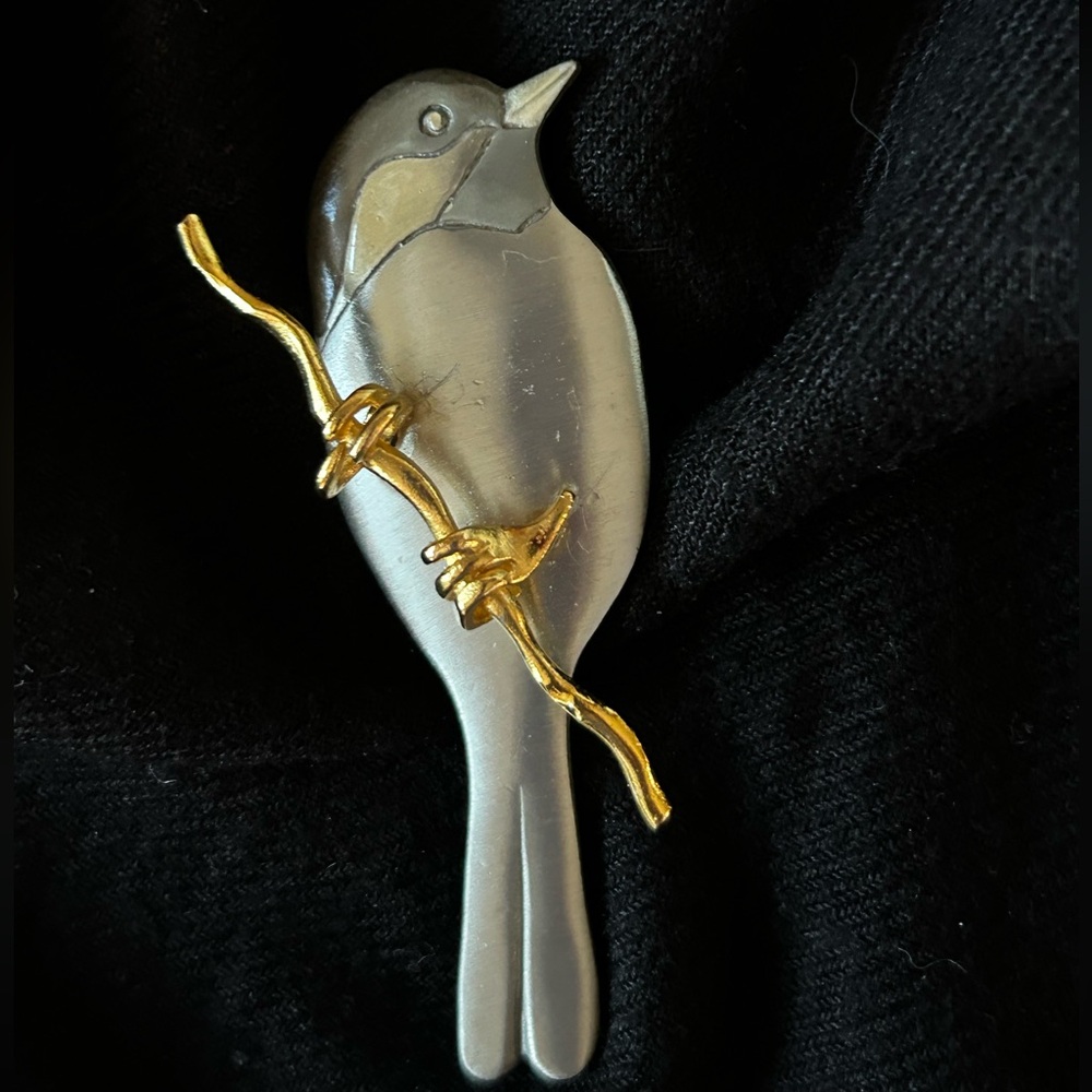 Pewter Chickadee bird brooch